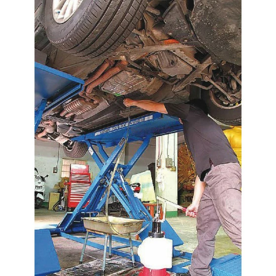 Réservoir Pour Remplissage D'huile De Transmission DRAKKAR EQUIPEMENT - 71105 3 Réservoir Pour Remplissage D'huile De Transmission DRAKKAR EQUIPEMENT - 71105 – Image 3